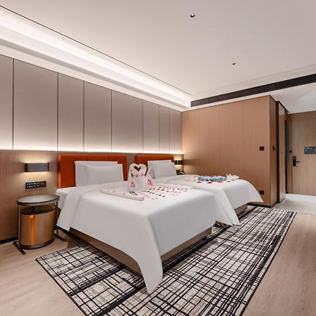 Liang Fan Holiday Inn Quảng Châu Ngoại thất bức ảnh