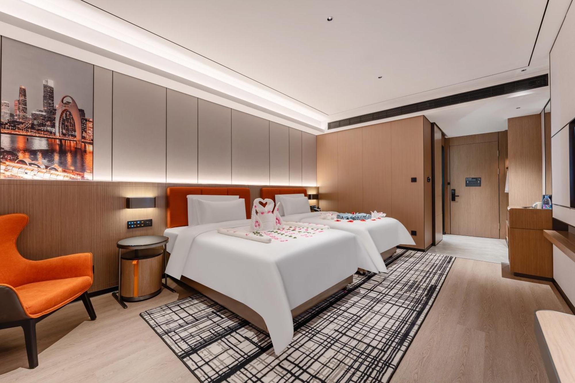 Liang Fan Holiday Inn Quảng Châu Ngoại thất bức ảnh