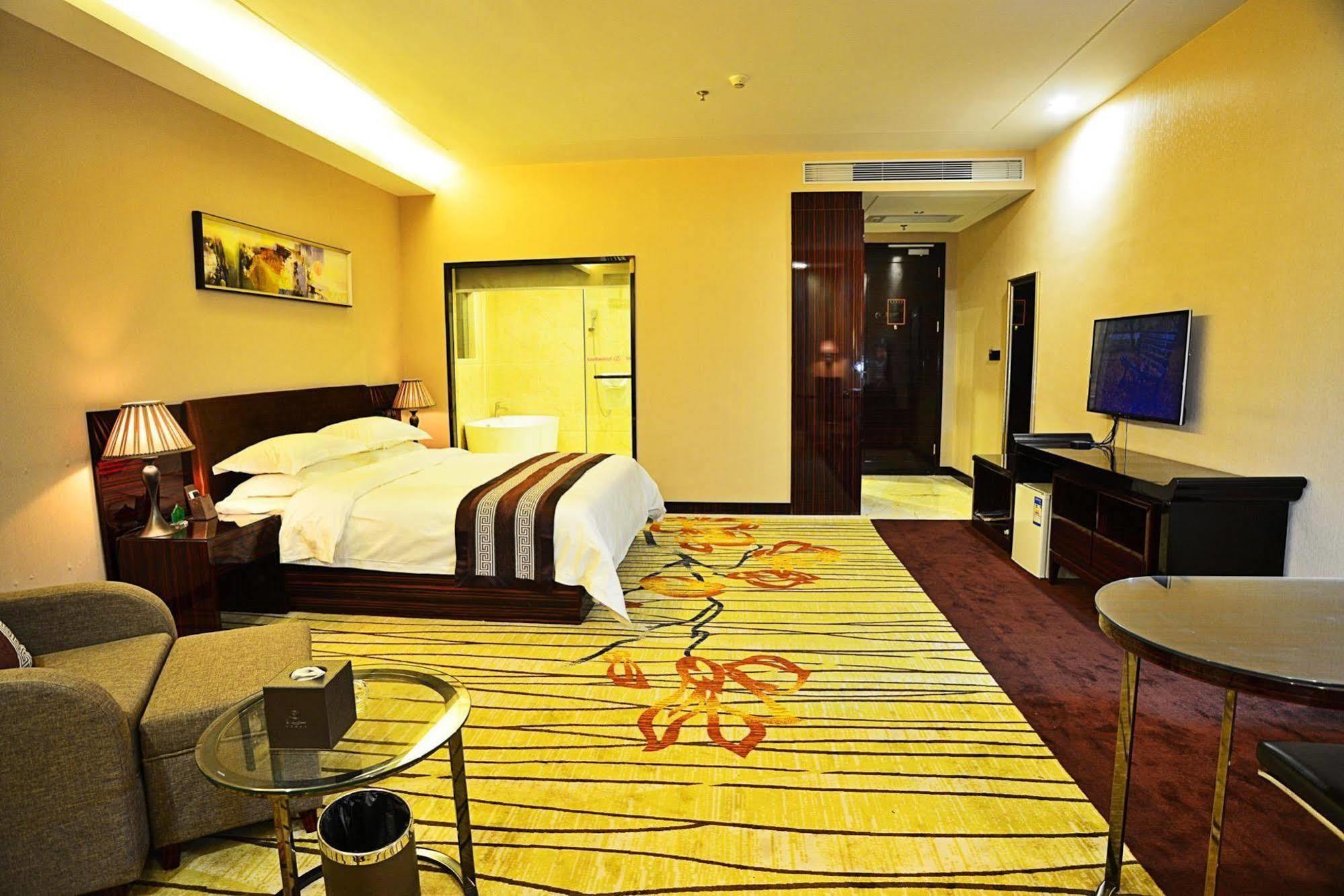 Liang Fan Holiday Inn Quảng Châu Ngoại thất bức ảnh